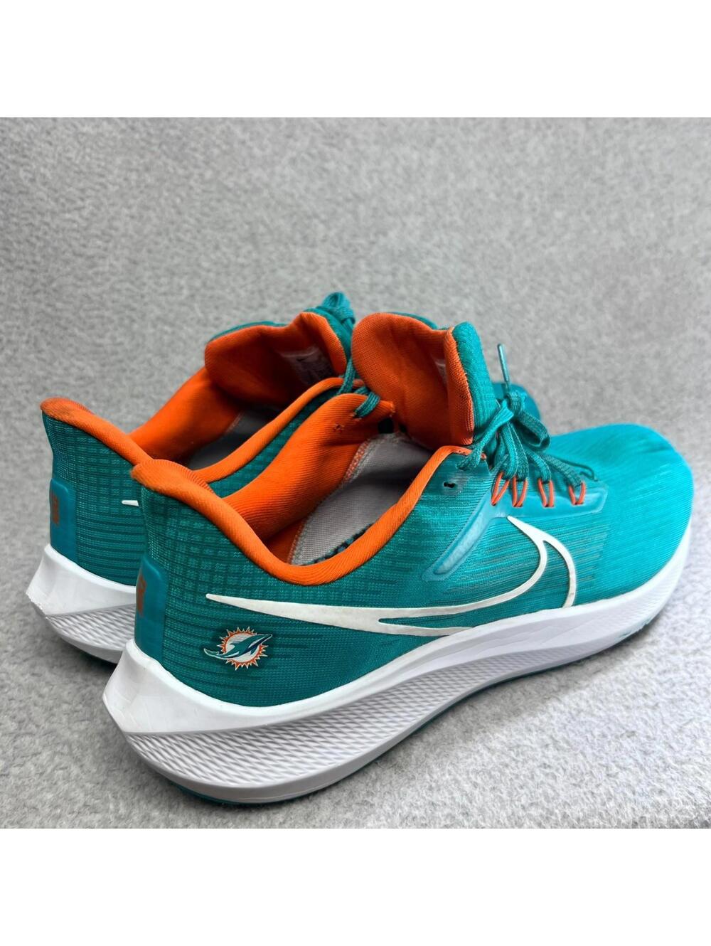 Nike Air Zoom Pegasus 39 Miami Dolphins NFL Men Running Shoes size 15 DR2052-300 - Picture 3 of 9